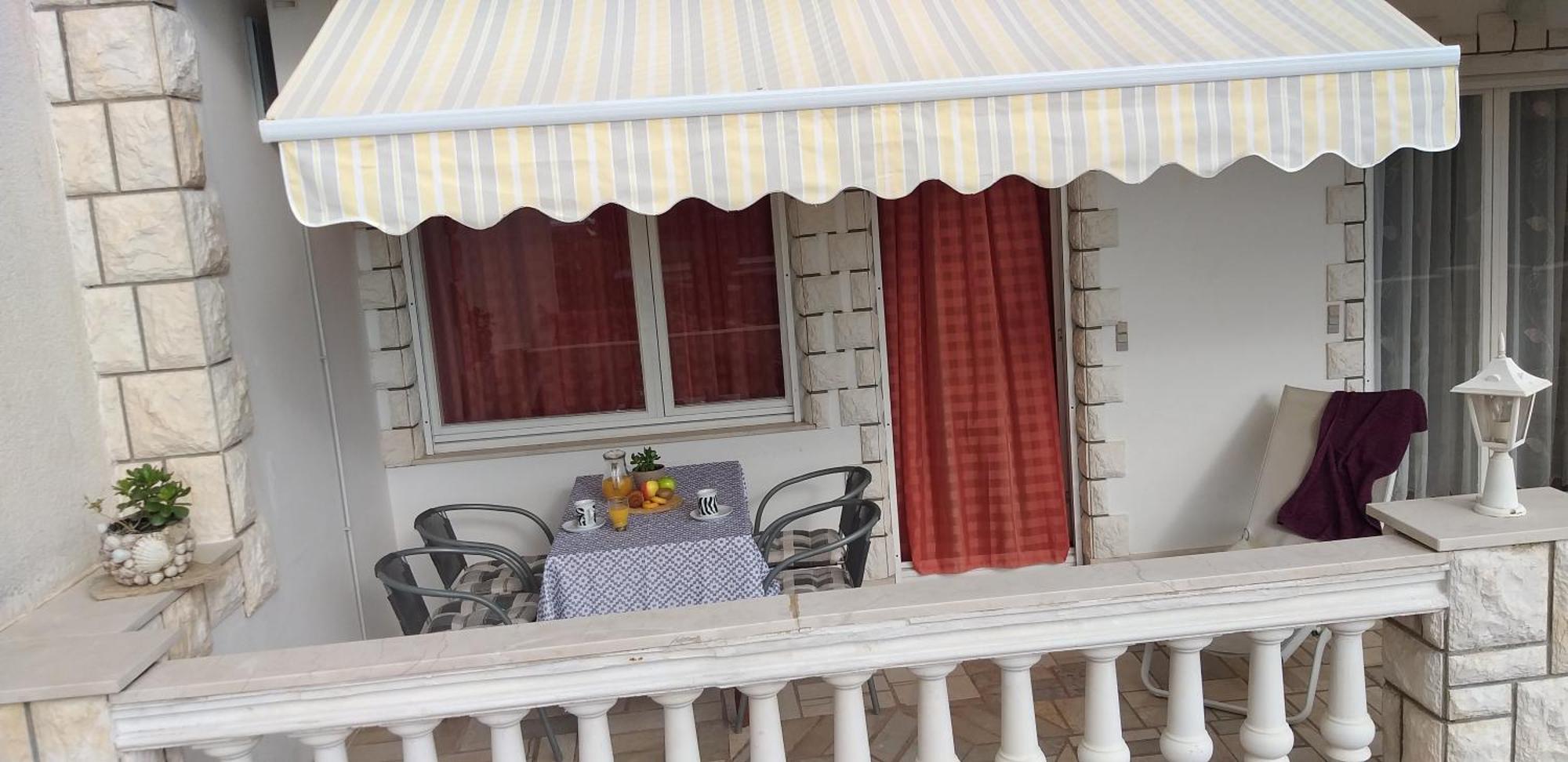 Pansion Ivana Baška Voda Exterior foto