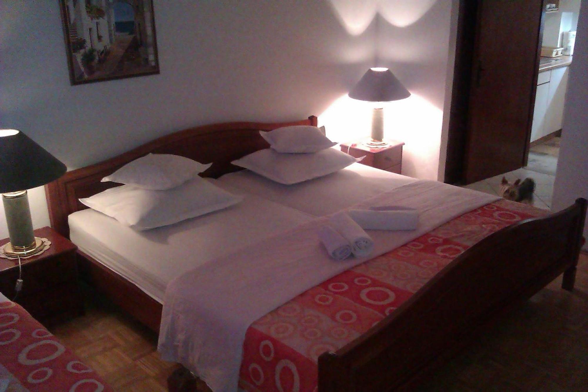 Pansion Ivana Baška Voda Habitación foto